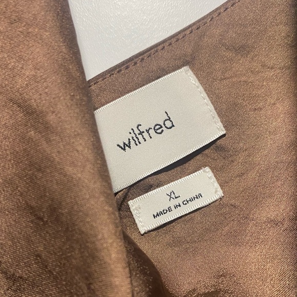 Wilfred Martini Satin Top in Cocoa Bean ☕️🍸 - Picture 5 of 7